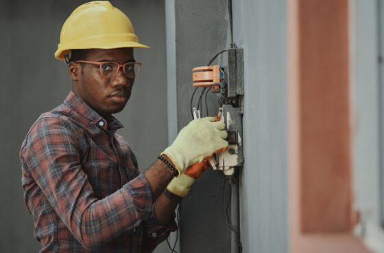 Elektriker oder Elektroinstallateur — Was ist der Unterschied?