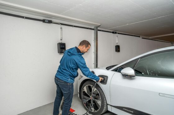 Wallbox installieren lassen: Kosten und Förderungen im DACH-Raum