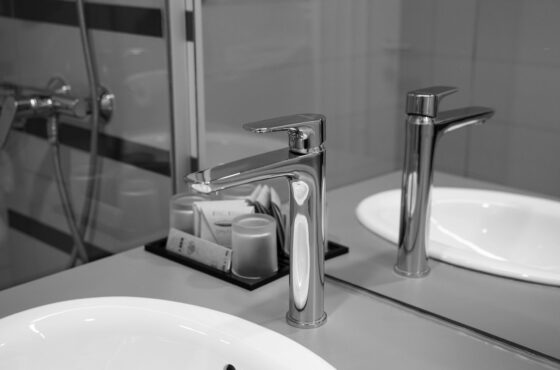 Legionellenprüfung: Kosten, Pflicht und Ablauf im Mehrfamilienhaus