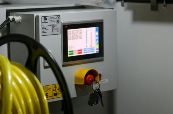 PV-Anlage reinigen und warten lassen: Kosten und wann es sich lohnt
