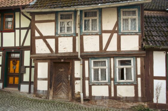 Fachwerk sanieren lassen: Kosten und worauf es ankommt