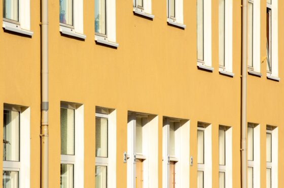 Fassade reinigen lassen: Kosten und Methoden im Überblick