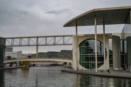 Wasserleck im Haus erkennen und Leckortung beauftragen