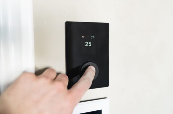 Raumthermostat nachrüsten oder tauschen: Kosten und Optionen