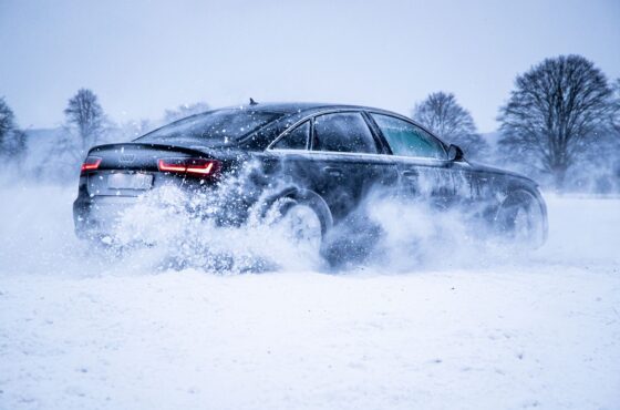 Wintercheck fürs Auto: Was die Werkstatt prüft und was es kostet